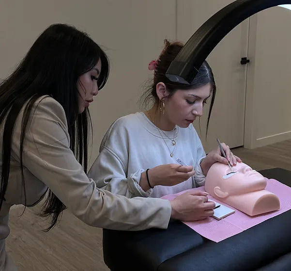 How to Become a Lash Artist in Canada (Even If You’re Starting From Scratch)